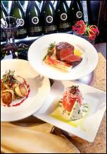 you\'ll find lots of fine dining at the Renaissance