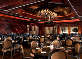 TENDER Luxor Steak and seafood