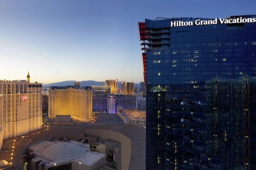 Elara by Hilton Grand Vacations - Center Strip official hotel website