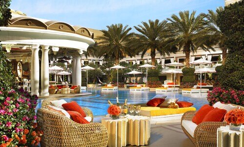 Encore at Wynn Las Vegas official hotel website