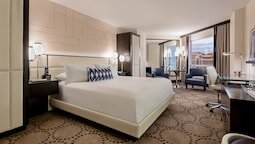 Harrahs Las Vegas official hotel website