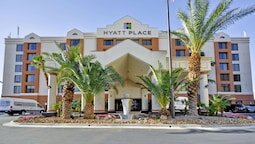 Hyatt Place Las Vegas official hotel website