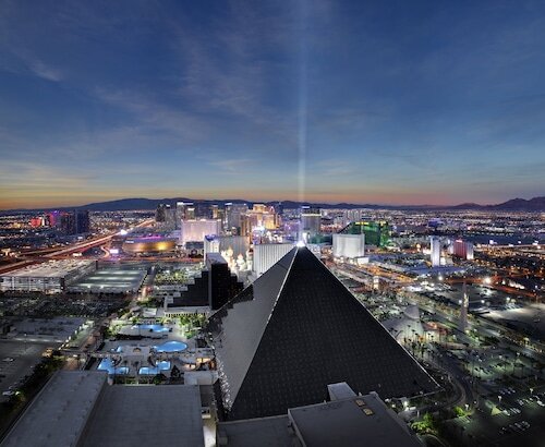 Luxor Hotel and Casino official hotel website
