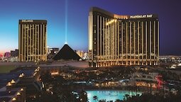 Mandalay Bay Resort And Casino official hotel website