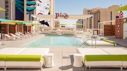 Plaza Hotel and Casino - Las Vegas official hotel website