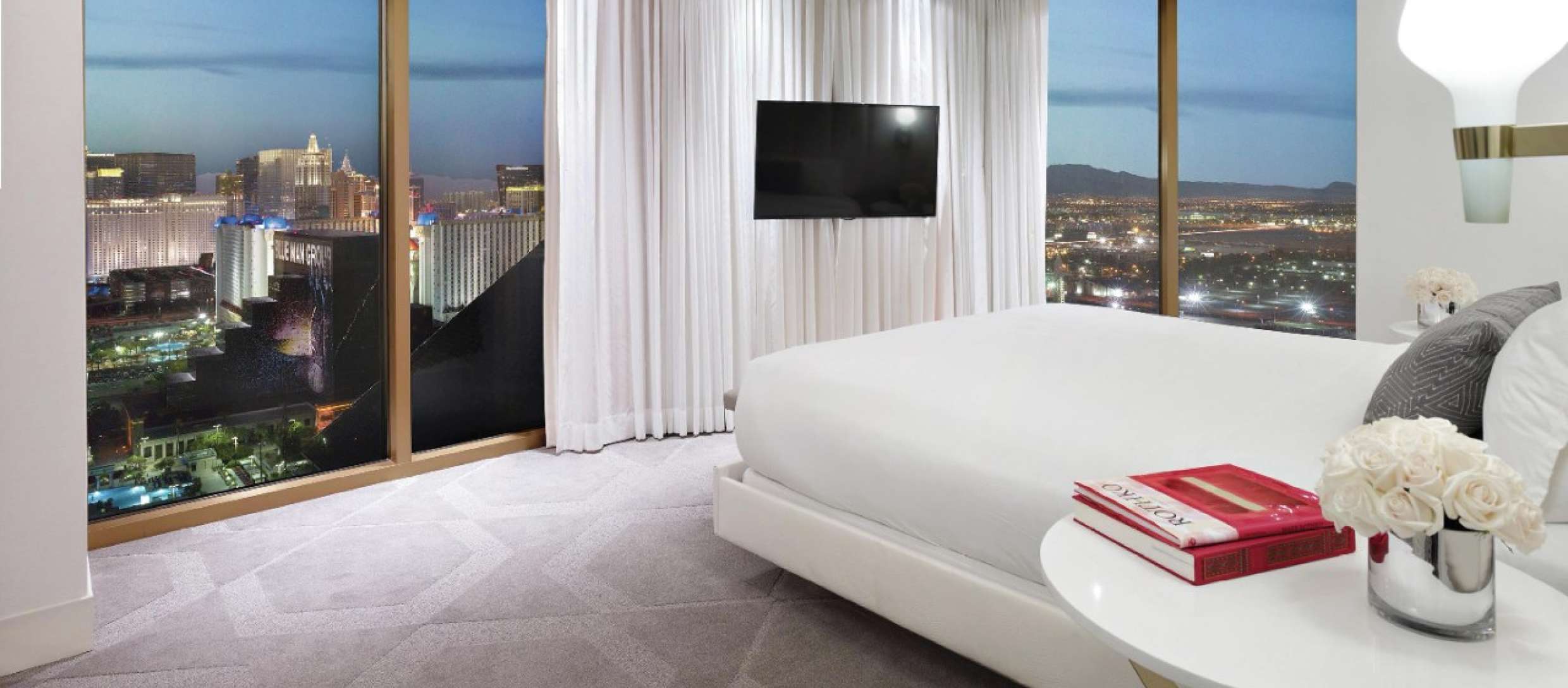 Smoke-Free Vegas: Our Favorite Non-Smoking Hotels in Las Vegas