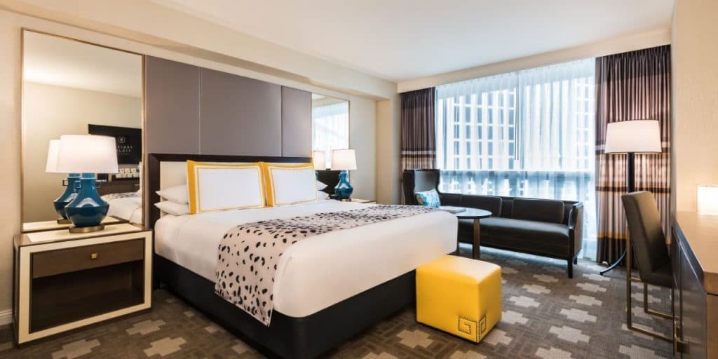 Remodeled (tiny) Julius Tower King Room at Caesars Vegas - Video