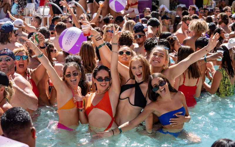 Guide to Spring Break in Vegas: Pool Party Season