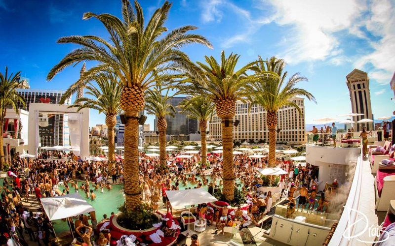 Pool Party Las Vegas: A 2023 Guide to the best Las Vegas Pool Parties -  Thrillist