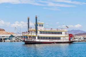 Hoover Dam Tour with Lake Mead Cruise