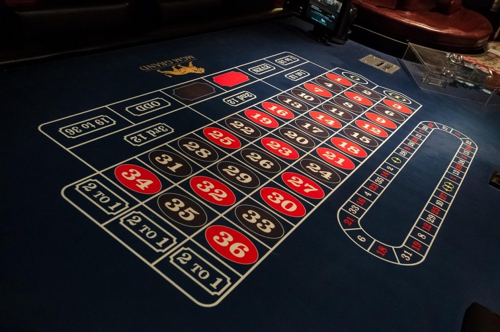 mgm grand roulette table
