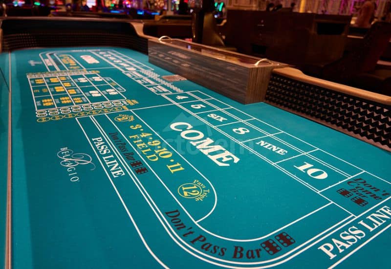 bellagio craps table